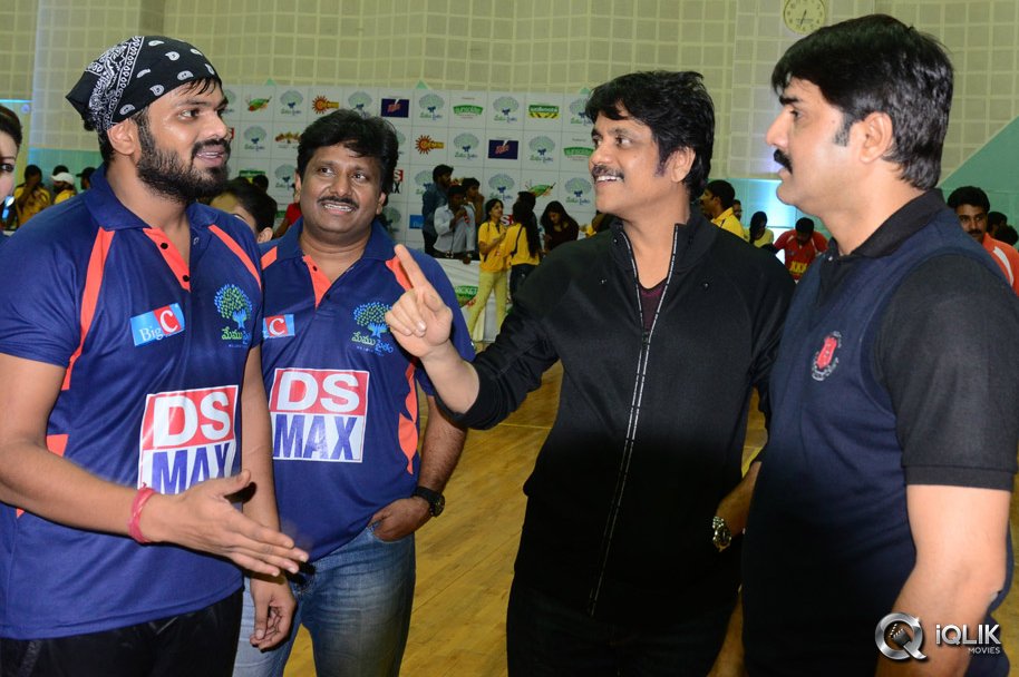 Memu-Saitham-Cricket-Match-Photos